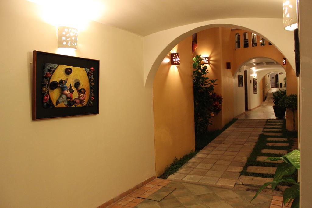 Hotel Casa Conzatti Oaxaca Экстерьер фото